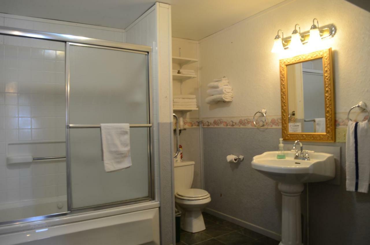 Little River Inn Motel Leon Zewnętrze zdjęcie